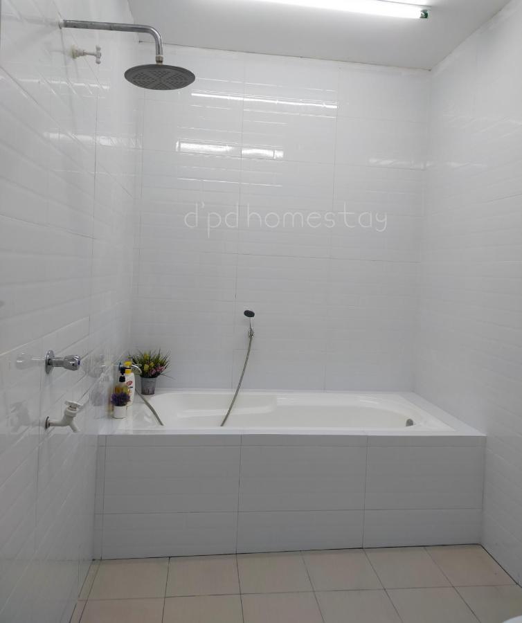 D'Port Dicksonmuslimonly Homestay Exteriör bild